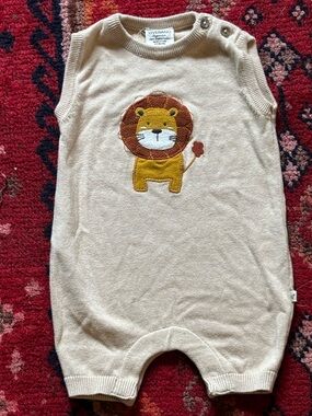 Viverano Organic Cotton Beige Romper with Lion Appliqué 3-6 Months